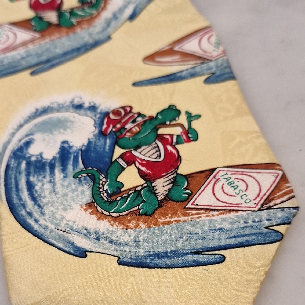 Tabasco Surfing Alligator Tie Red‎ Blue Accents 100% Silk Made In USA Louisiana
